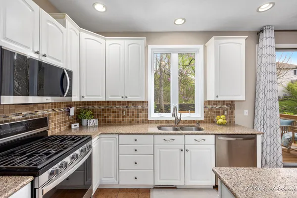 $469,900 | 6495 Los Altos Drive Northeast, Rockford, MI 49341