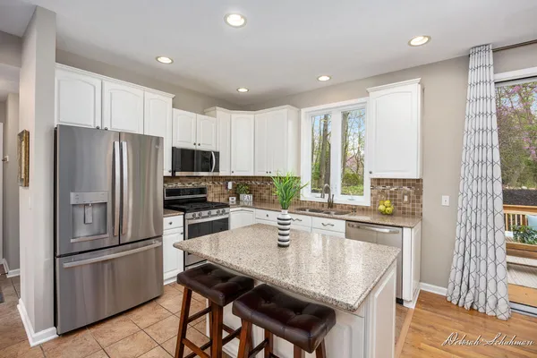 $469,900 | 6495 Los Altos Drive Northeast, Rockford, MI 49341