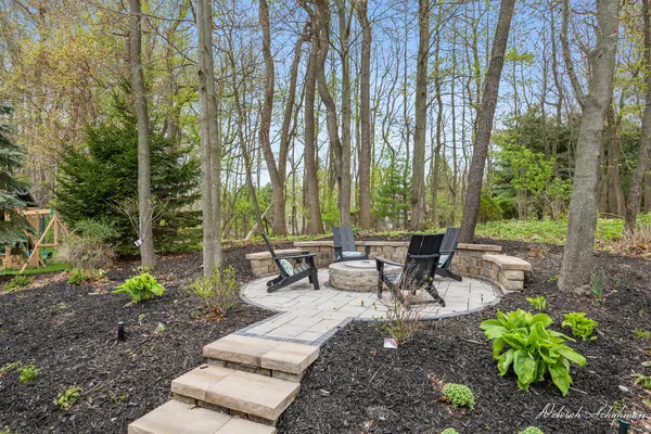 $469,900 | 6495 Los Altos Drive Northeast, Rockford, MI 49341