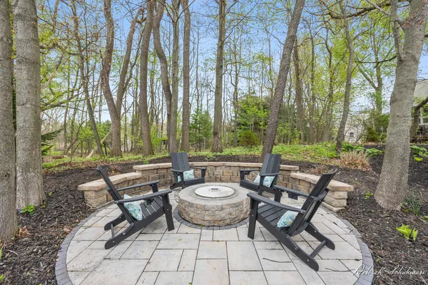 $469,900 | 6495 Los Altos Drive Northeast, Rockford, MI 49341