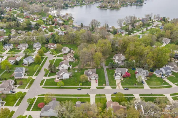 $469,900 | 6495 Los Altos Drive Northeast, Rockford, MI 49341