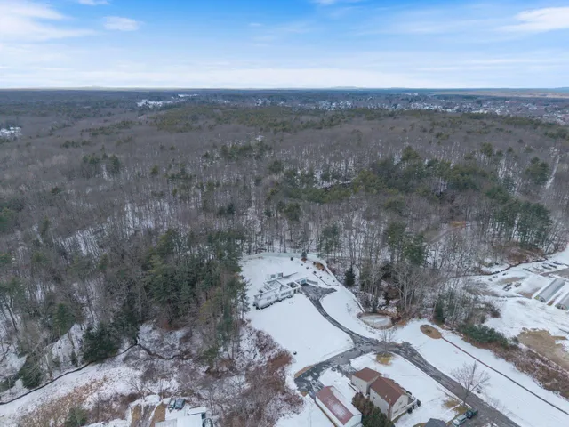 $799,000 | 5 Trix Lane, Biddeford, ME 04005