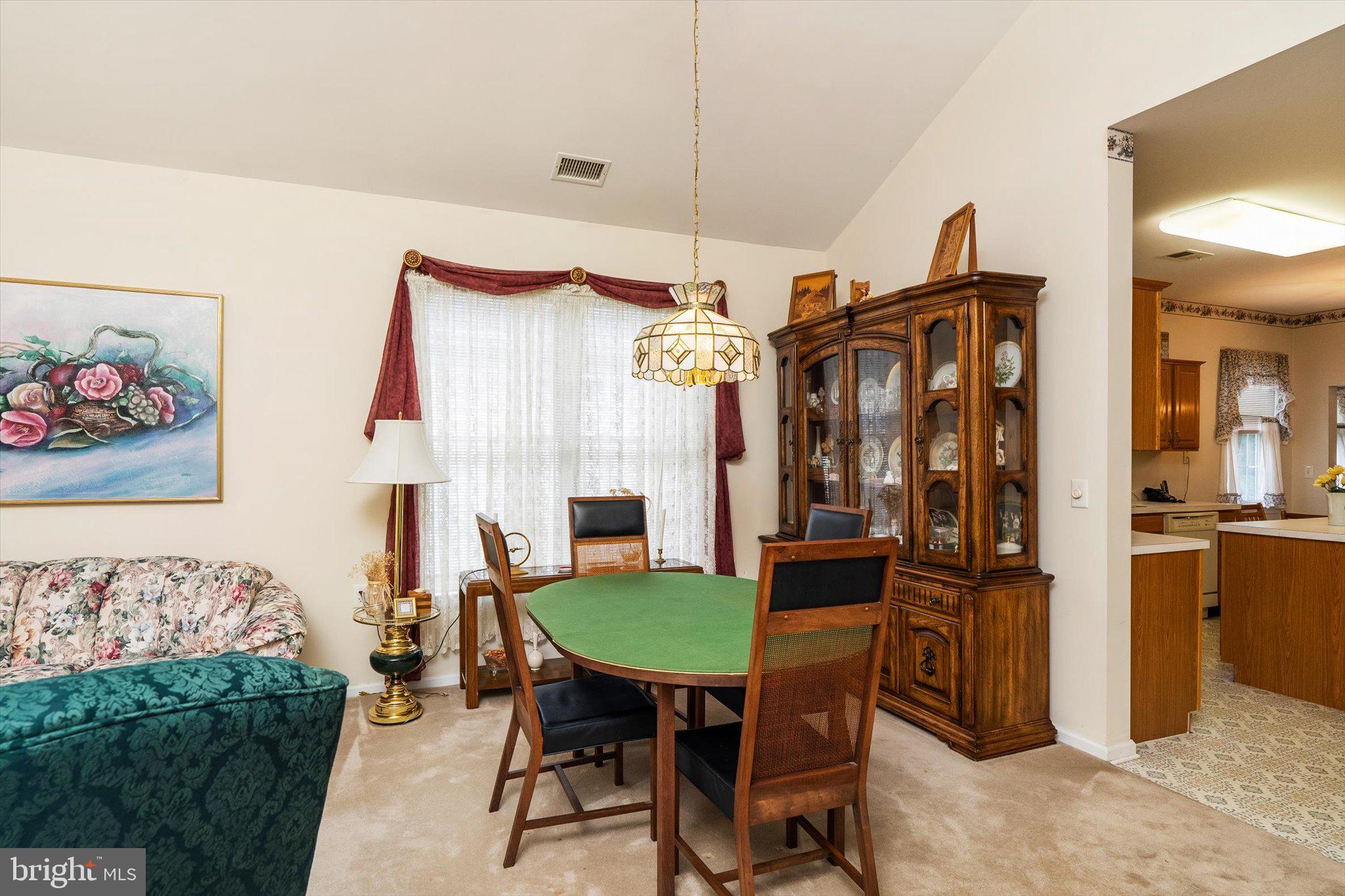10 Hummingbird Drive Hamilton, NJ 08690 - Photo 6 of 27