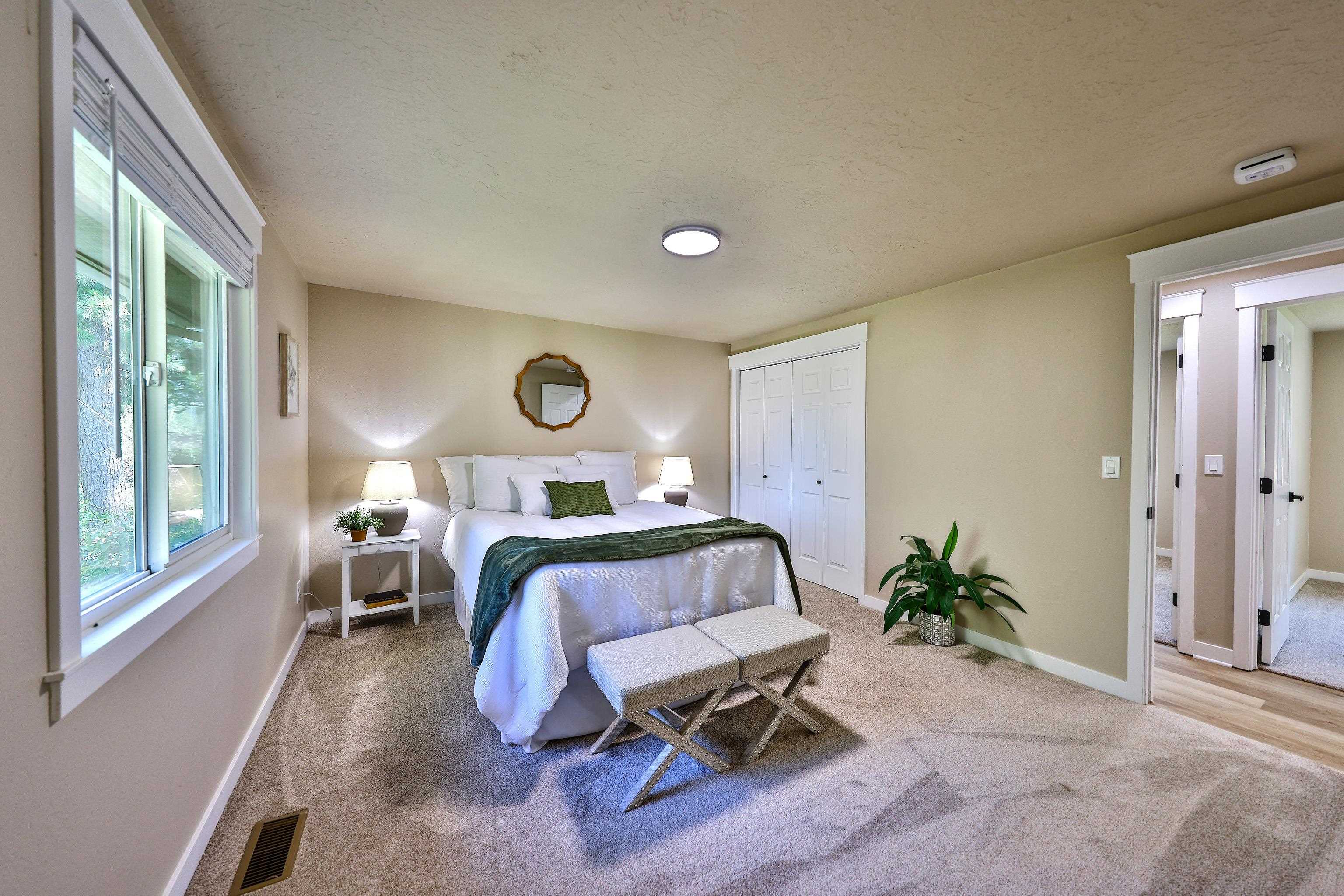 4725 South Bates Road Spokane, WA 99206 - Photo 14 of 48