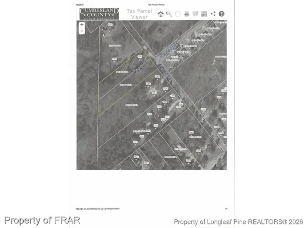 a picture of a bathroom with a sink