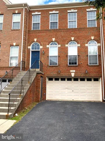 $3,400 | 42060 Fremont Preserve Square, Aldie, VA 20105