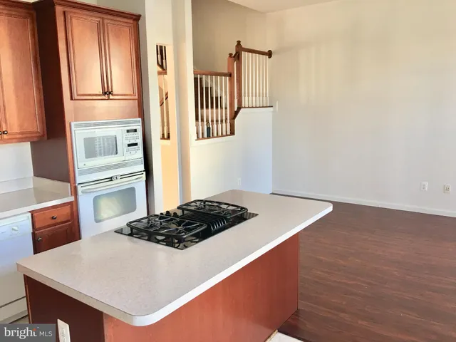 $3,400 | 42060 Fremont Preserve Square, Aldie, VA 20105