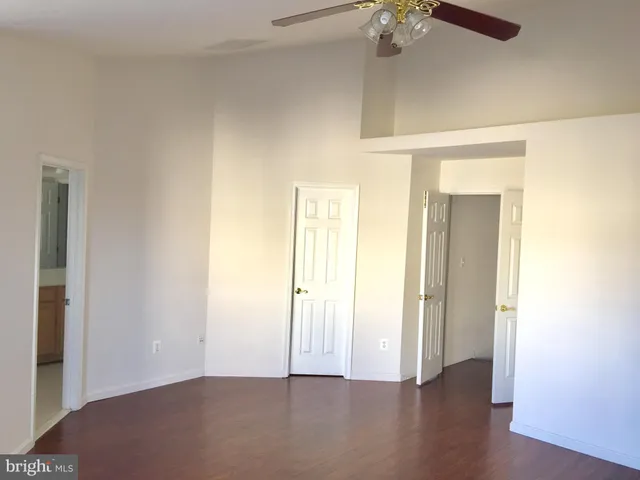 $3,400 | 42060 Fremont Preserve Square, Aldie, VA 20105