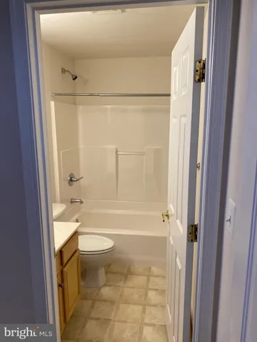 $3,400 | 42060 Fremont Preserve Square, Aldie, VA 20105