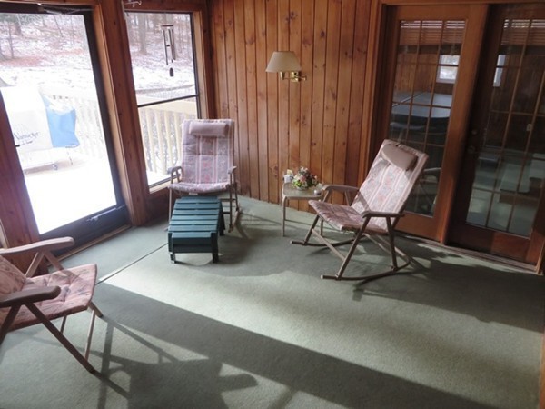 76 Hillside Road Deerfield, MA 01373 - Photo 4 of 24 Gallery Image 4