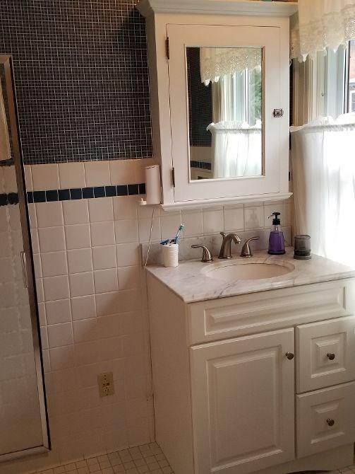 6500 Darlington Road Pittsburgh, PA 15217 - Photo 14 of 25 Sparkling White Tiled Master Bathroom