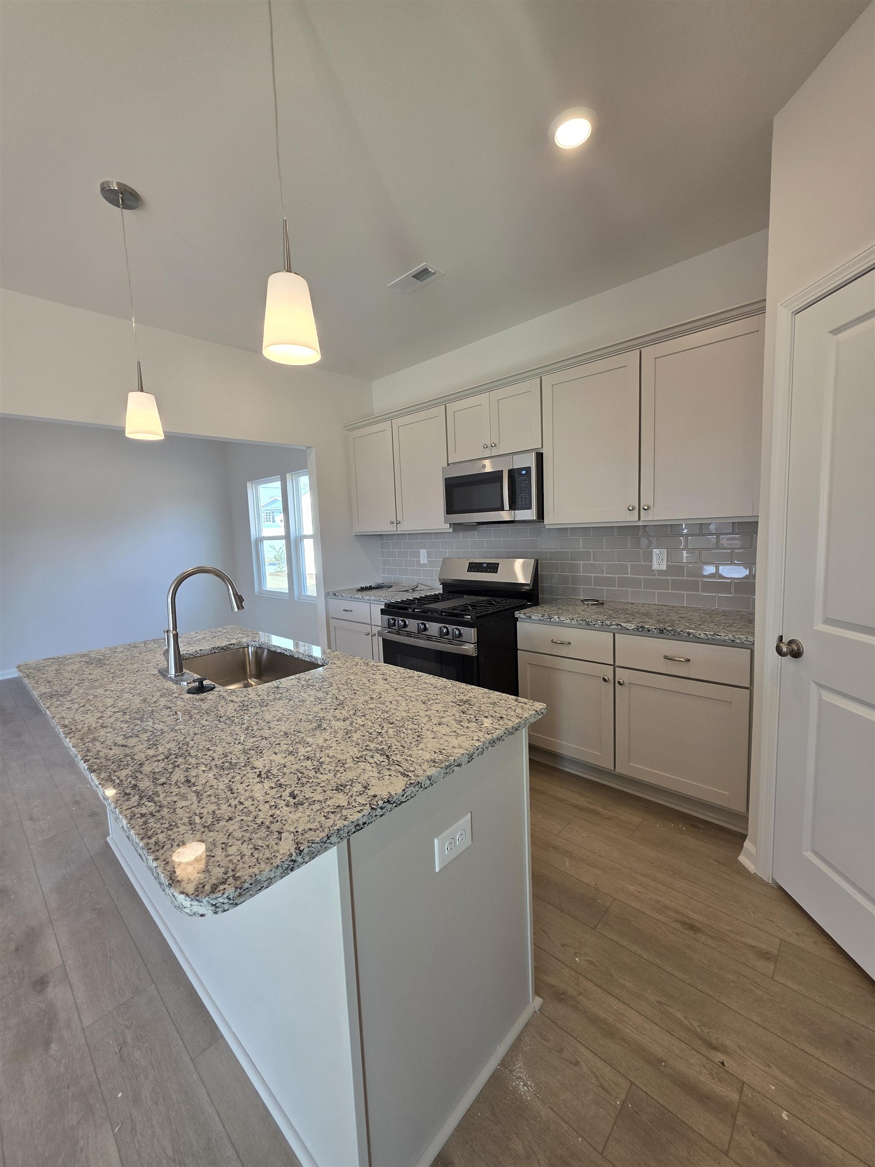 415 Dodger Avenue Chesnee, SC 29323 - Photo 13 of 49