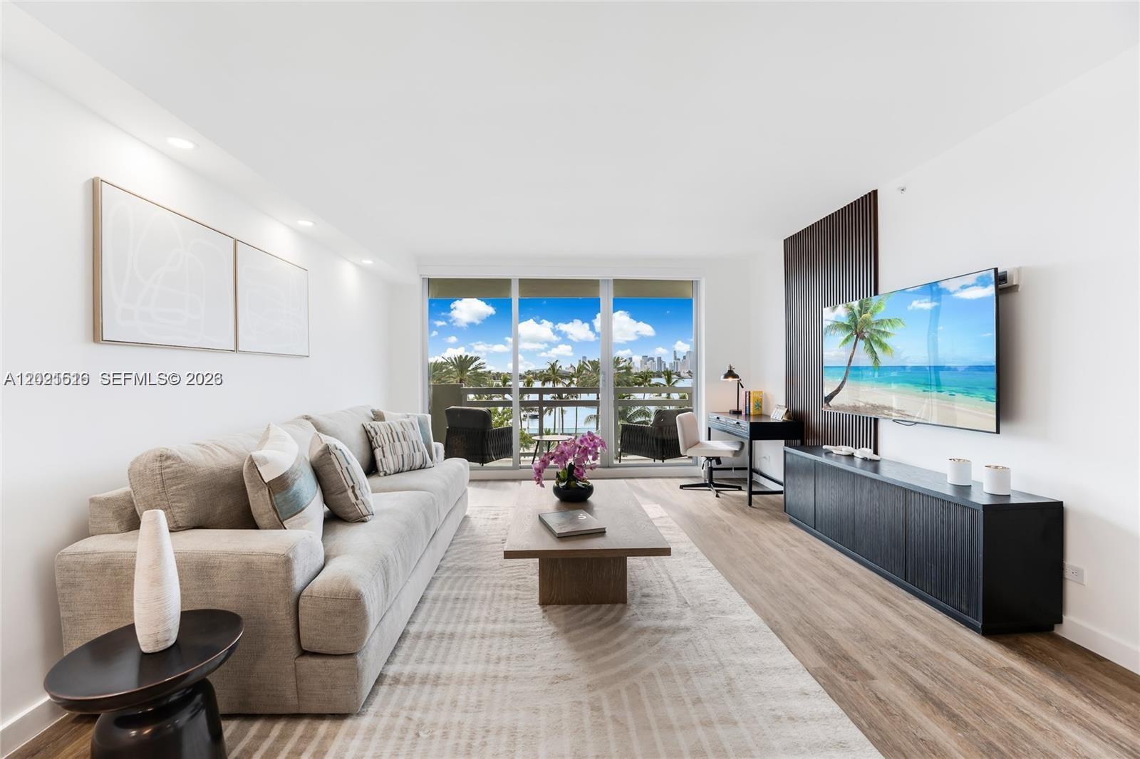 1500 Bay Road, Unit 416S Miami Beach, FL 33139 - Photo 4 of 20