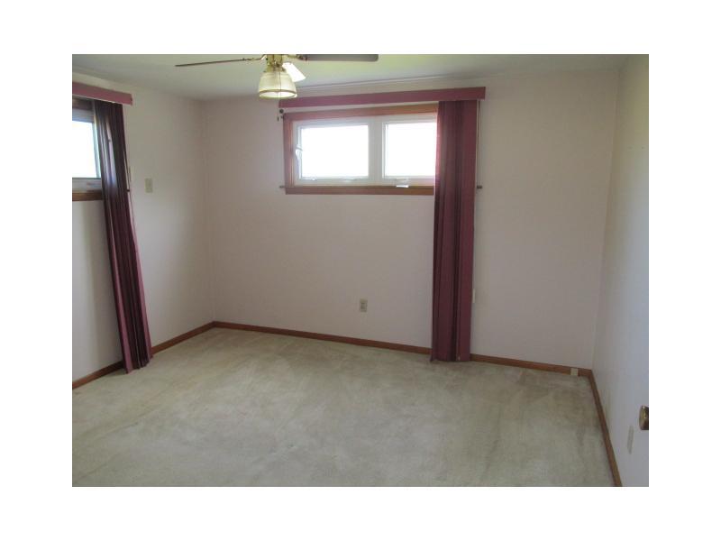 302 Ridge Boulevard Connellsville, PA 15425 - Photo 9 of 14 Bedroom.