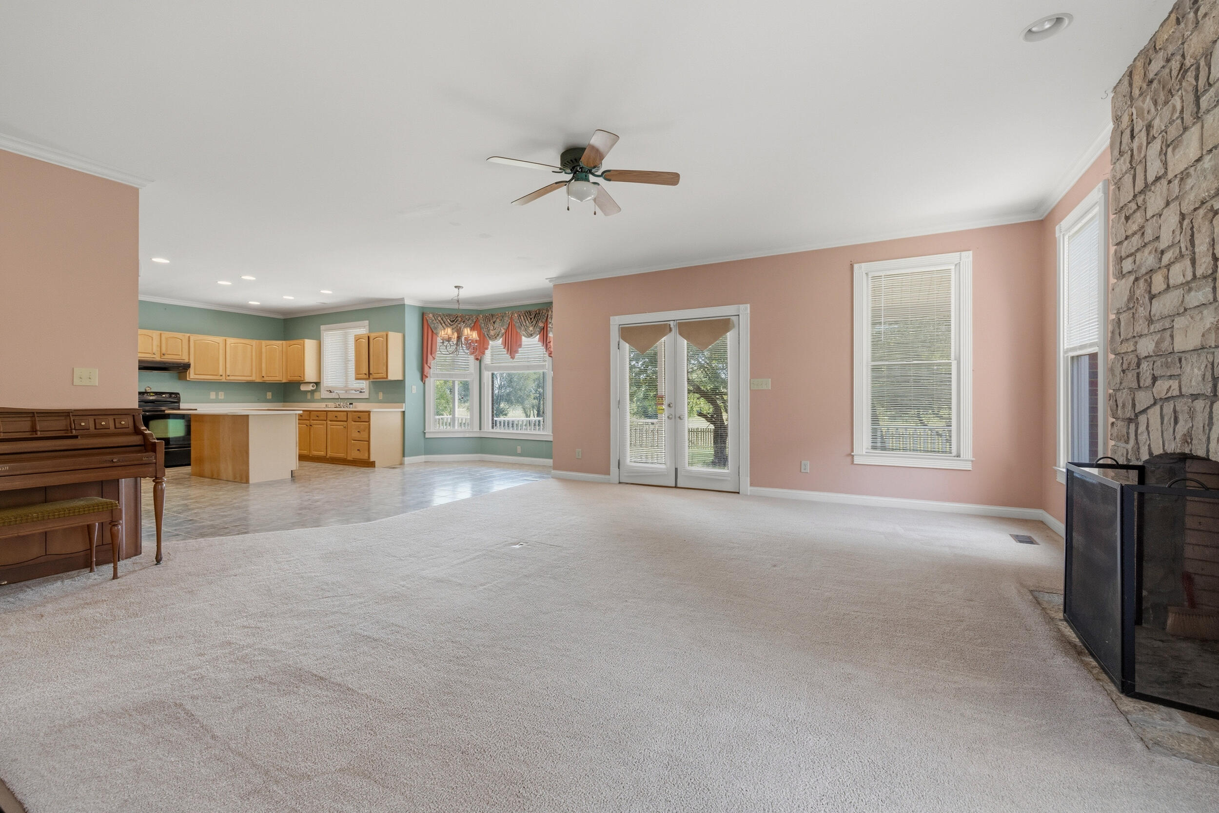 5650 Russell Cave Road Lexington, KY 40511 - Photo 13 of 58 11_1h4a8951