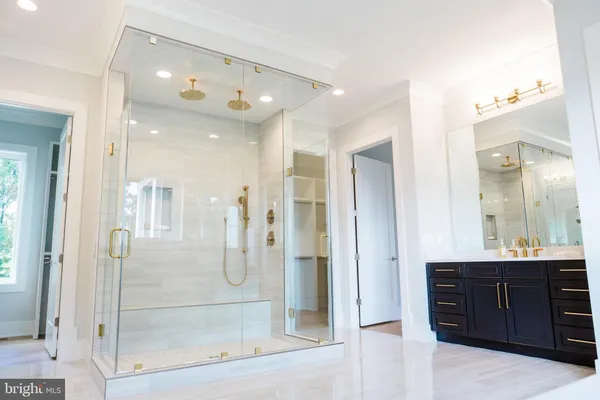 $2,589,000 | 9340 Chestnut Knolls Drive, Fairfax, VA 22032