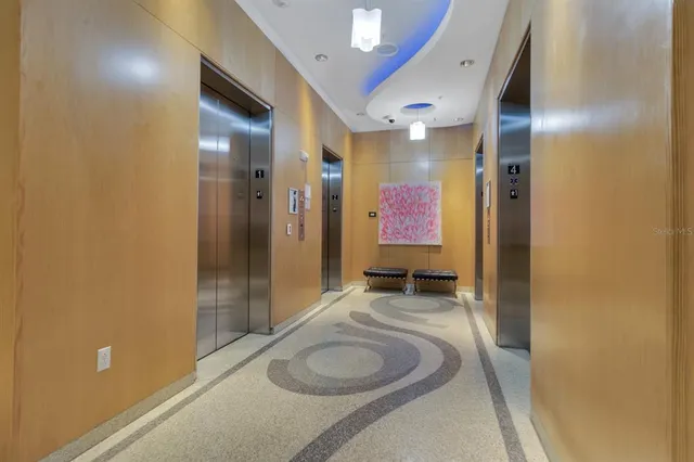 $7,500 | 150 East Robinson Street, Unit 2002, Orlando, FL 32801