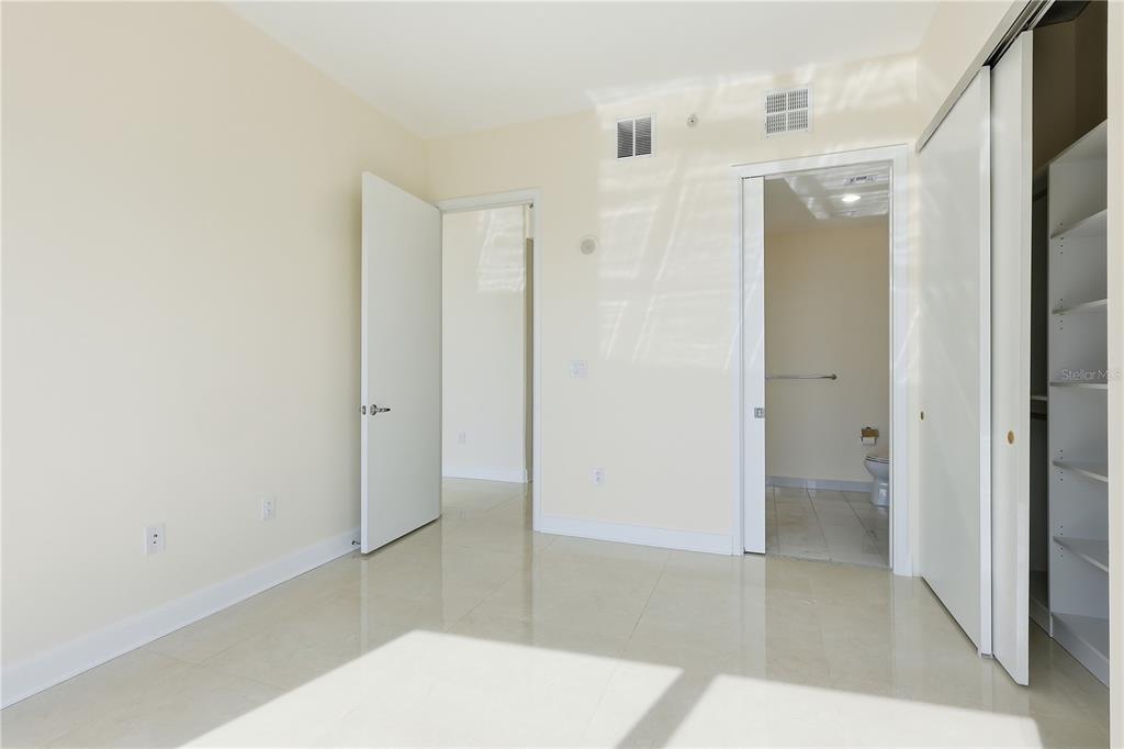 150 East Robinson Street, Unit 2002 Orlando, FL 32801 - Photo 19 of 41 a bathroom with a shower and a sink
