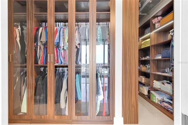 $7,500 | 150 East Robinson Street, Unit 2002, Orlando, FL 32801