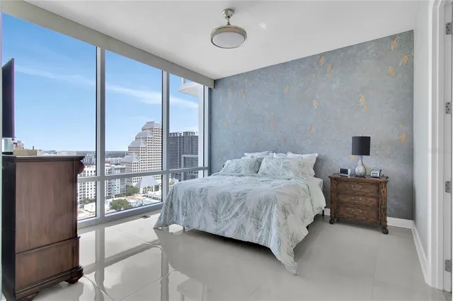 $7,500 | 150 East Robinson Street, Unit 2002, Orlando, FL 32801