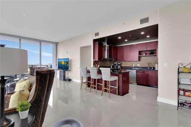 $7,500 | 150 East Robinson Street, Unit 2002, Orlando, FL 32801