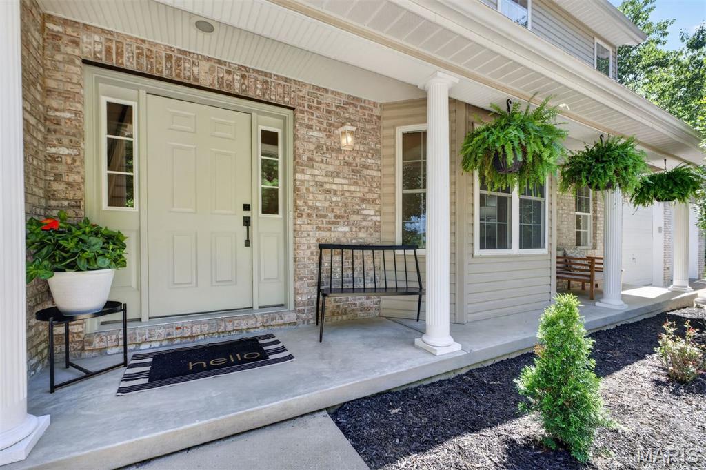 5012 Oak Bluff Drive High Ridge, MO 63049 - Photo 2 of 47