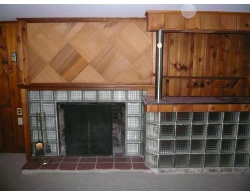 47 Overlook Drive Springfield, MA 01118 - Photo 3 of 18 Gallery Image 3