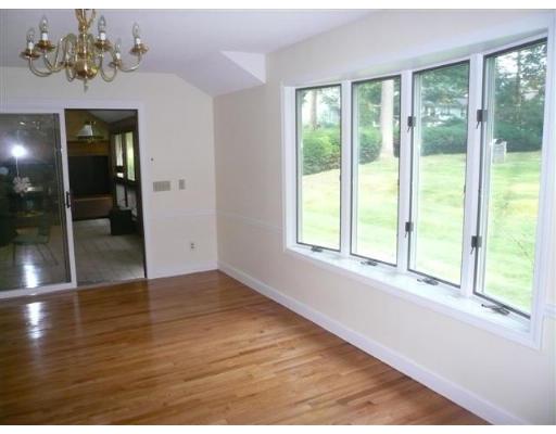 47 Overlook Drive Springfield, MA 01118 - Photo 9 of 18 Gallery Image 9