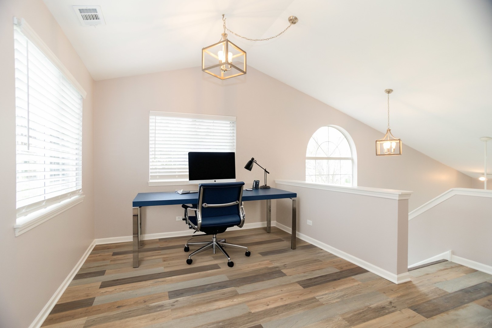 1082 Ripple Ridge Darien, IL 60561 - Photo 10 of 20 a view of a livingroom with workspace and a window