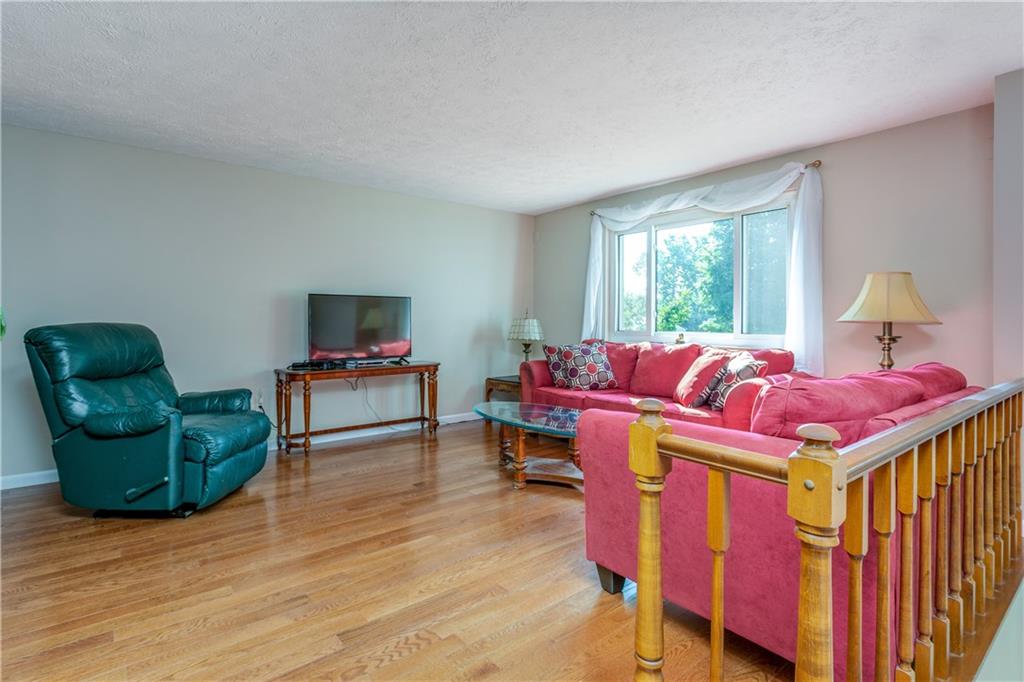 229 Partridge Run Road Gibsonia, PA 15044 - Photo 3 of 25 Gallery Image 3