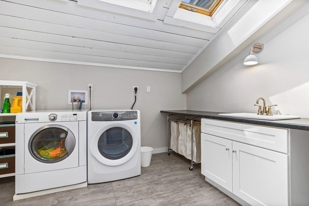 142 Ward Street Hingham, MA 02043 - Photo 26 of 41 a utility room with dryer and washer