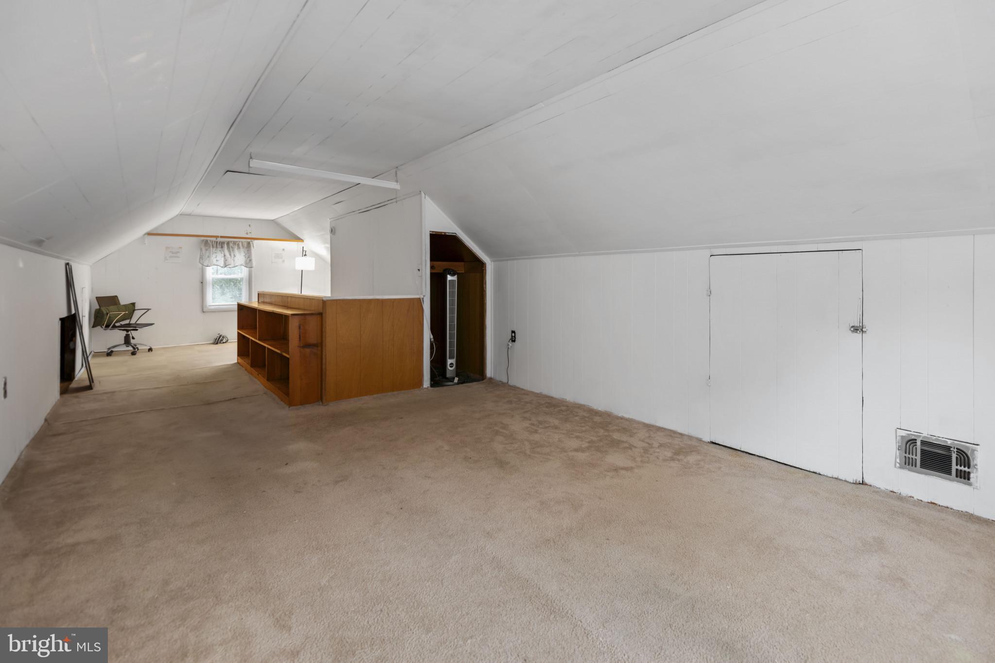 6402 Moyer Avenue Baltimore, MD 21206 - Photo 23 of 35 a view of a livingroom with furniture and a ceiling fan