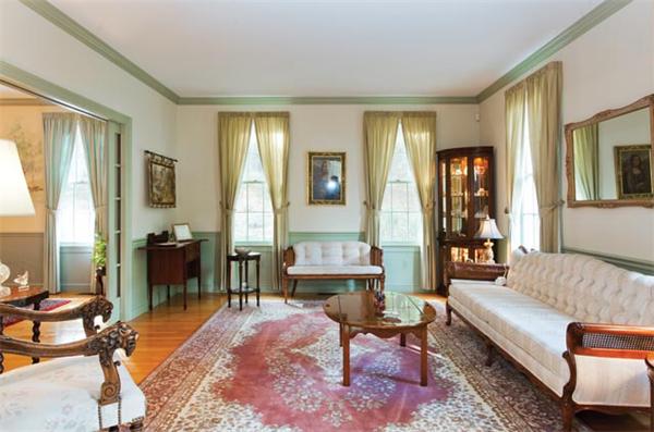 11 Warren Road Dedham, MA 02026 - Photo 2 of 15 Gallery Image 2