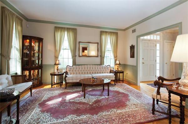 11 Warren Road Dedham, MA 02026 - Photo 3 of 15 Gallery Image 3