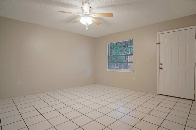 $1,295 | 1436 Lake Bonny Drive West, Lakeland, FL 33801