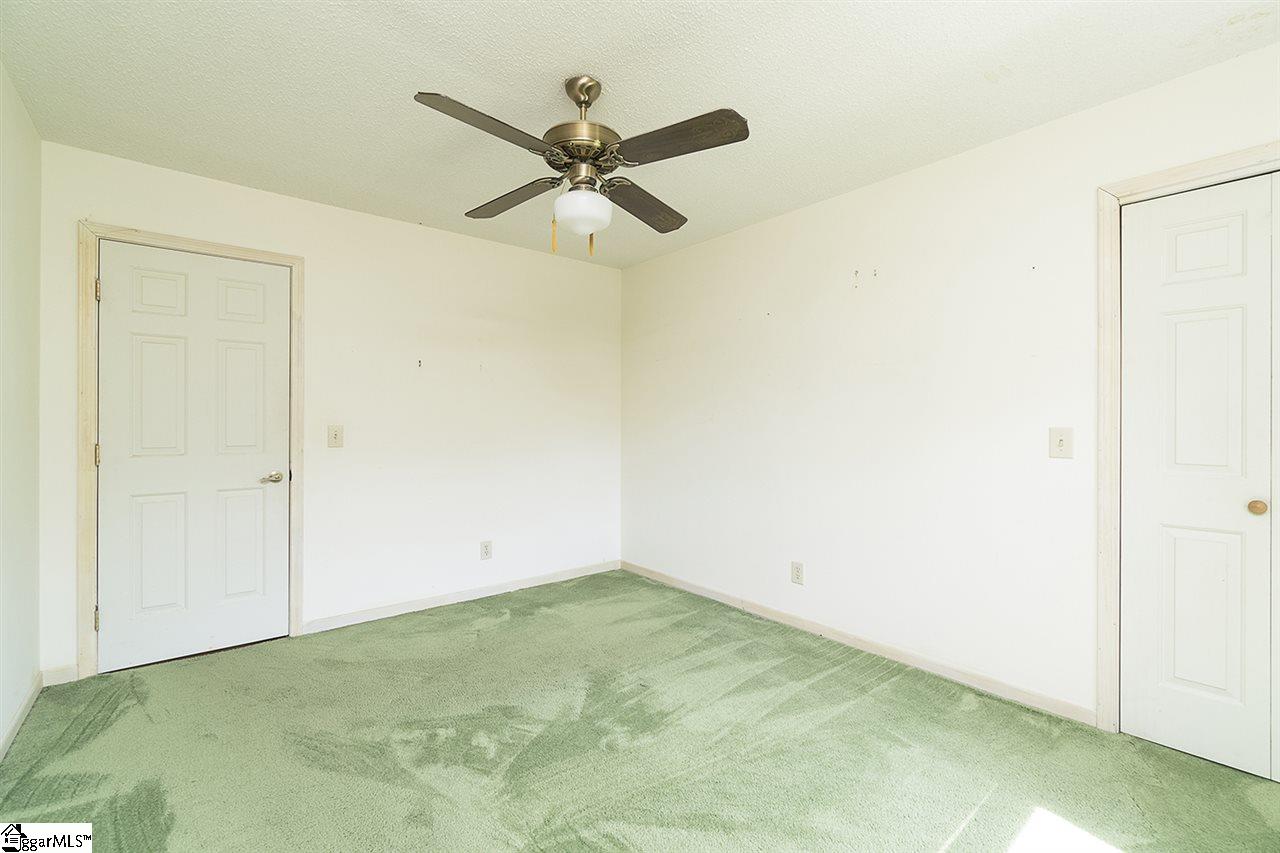 18 Sandringham Road Taylors, SC 29687 - Photo 18 of 36 Gallery Image 18