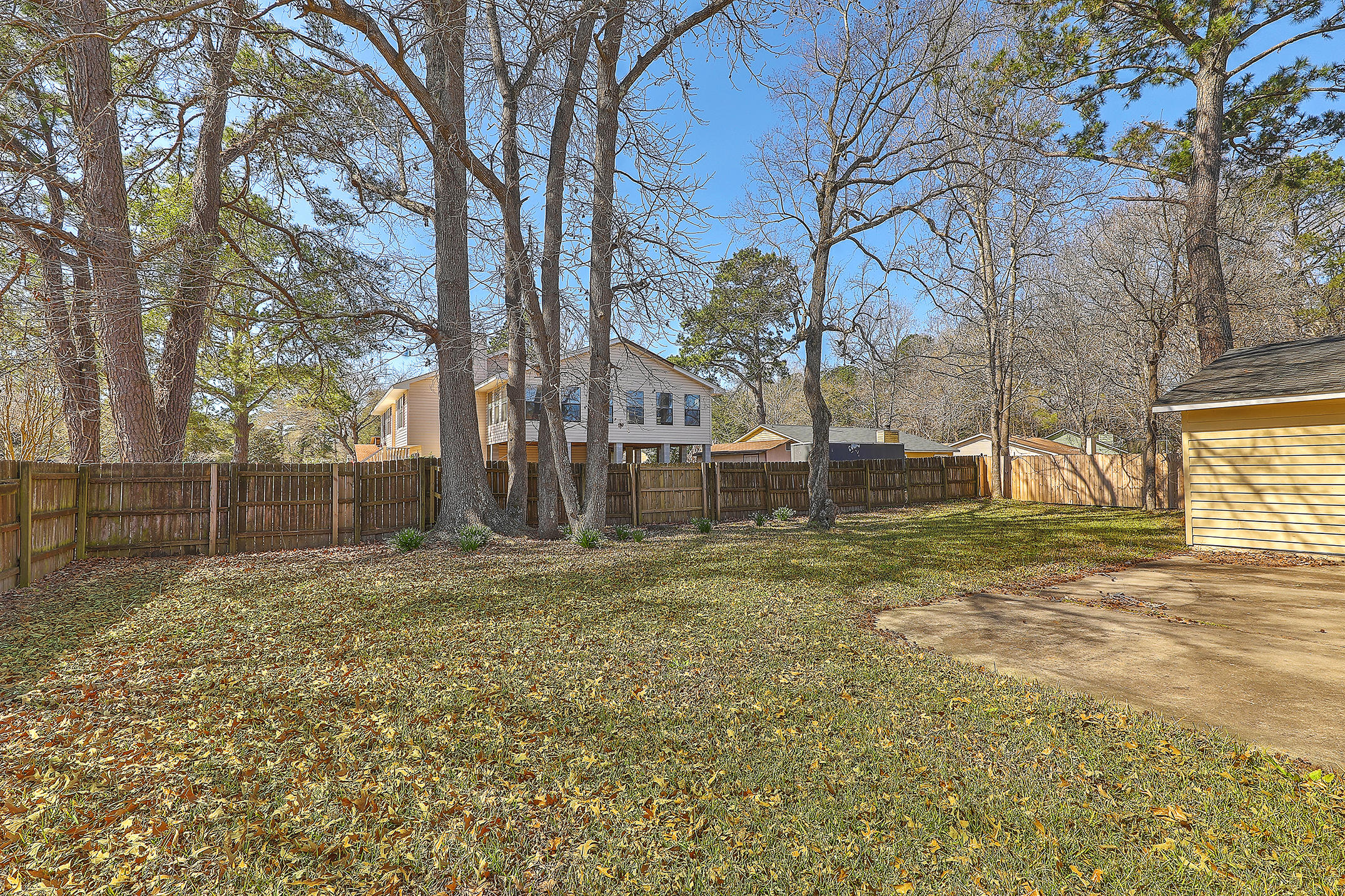 2705 Ashley Ferry Road Charleston, SC 29414 - Photo 11 of 25 1R3A6869_70_71_72_73_74_75