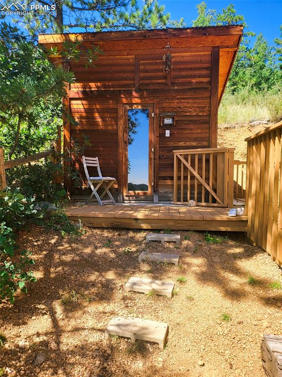 4440 Prairie Street Cascade, CO 80809 - Photo 5 of 31 a view of a small yard