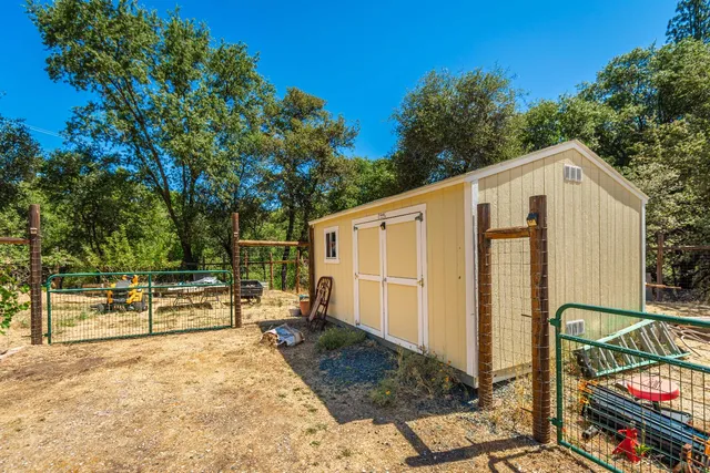 $639,999 | 10151 Trauner Road, Rough and Ready, CA 95975