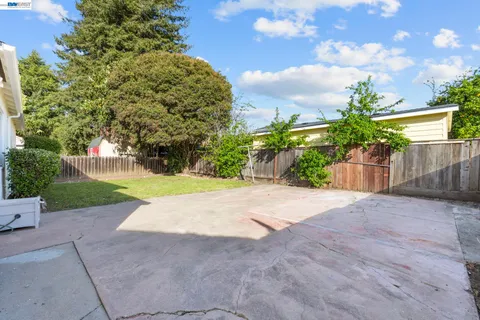 $725,000 | 1726 137th Avenue, San Leandro, CA 94578