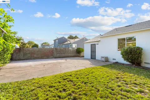 $725,000 | 1726 137th Avenue, San Leandro, CA 94578