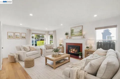 $725,000 | 1726 137th Avenue, San Leandro, CA 94578