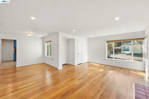 $725,000 | 1726 137th Avenue, San Leandro, CA 94578