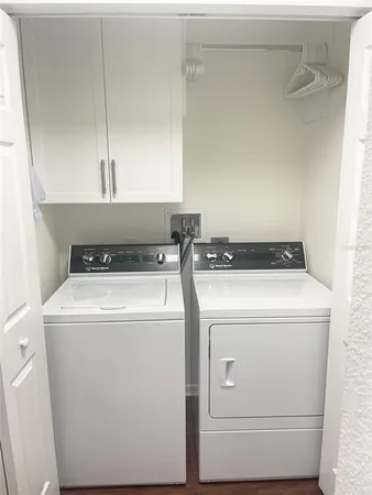 $2,400 | 4275 Castle Bridge, Unit 1324, Sarasota, FL 34238