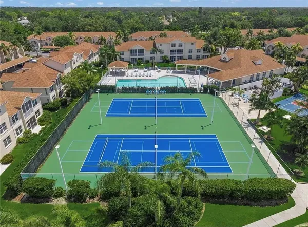 $2,400 | 4275 Castle Bridge, Unit 1324, Sarasota, FL 34238