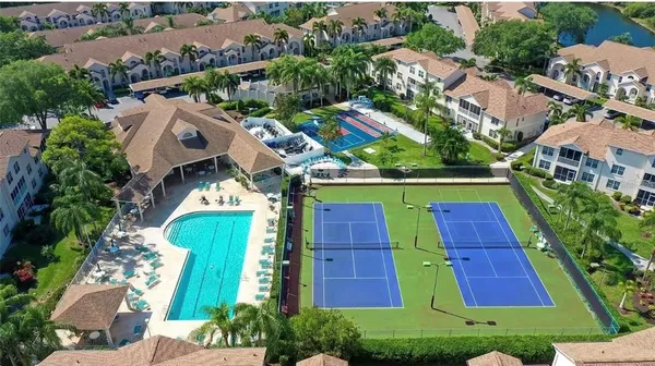 $2,400 | 4275 Castle Bridge, Unit 1324, Sarasota, FL 34238
