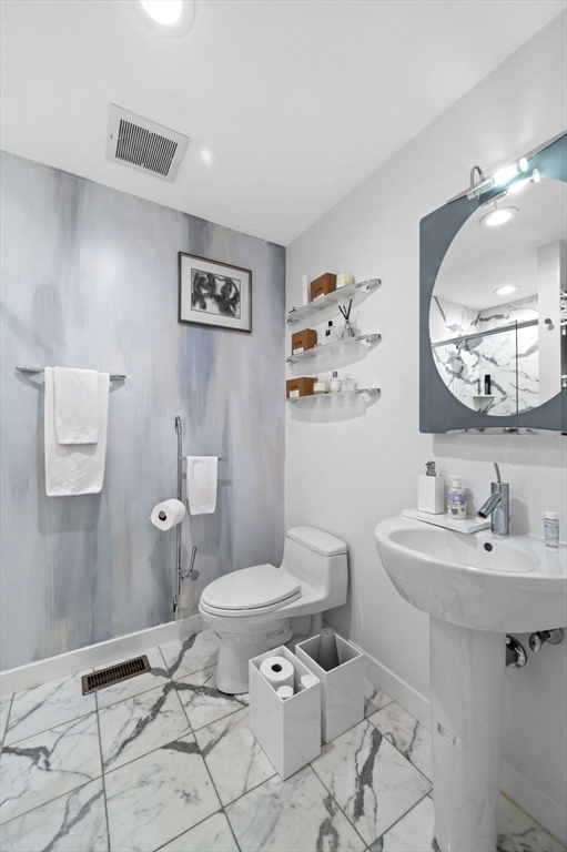 26 Sherwood Road Swampscott, MA 01907 - Photo 11 of 38 Gallery Image 11