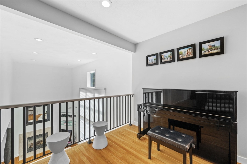 26 Sherwood Road Swampscott, MA 01907 - Photo 13 of 38 Gallery Image 13