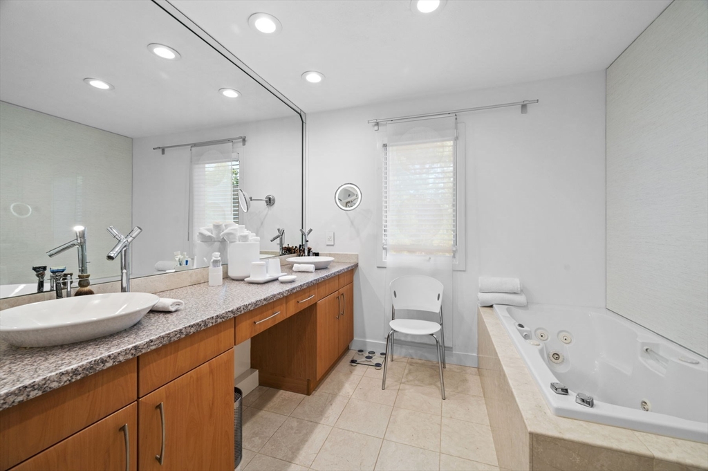 26 Sherwood Road Swampscott, MA 01907 - Photo 19 of 38 Gallery Image 19