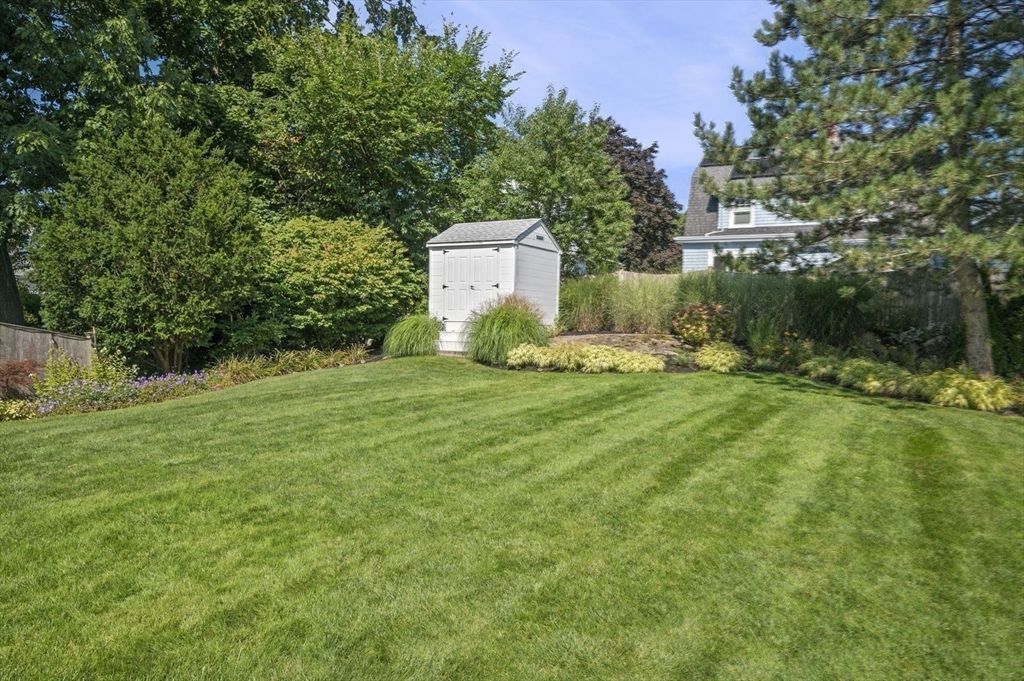 26 Sherwood Road Swampscott, MA 01907 - Photo 36 of 38 Gallery Image 36